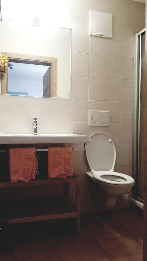 ゲルロス Haus Maria Bed & Breakfast エクステリア 写真